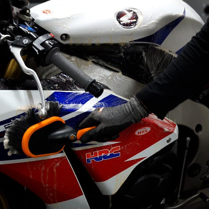 | Premium Bicycle Brush Kit | Suitable for All Road, Mountain & Race Bikes | Bicycle Tools & Accessories | 3 Piece Bicycle Kit